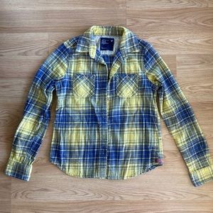 American Eagle Women’s Flannel Shirt, size 4